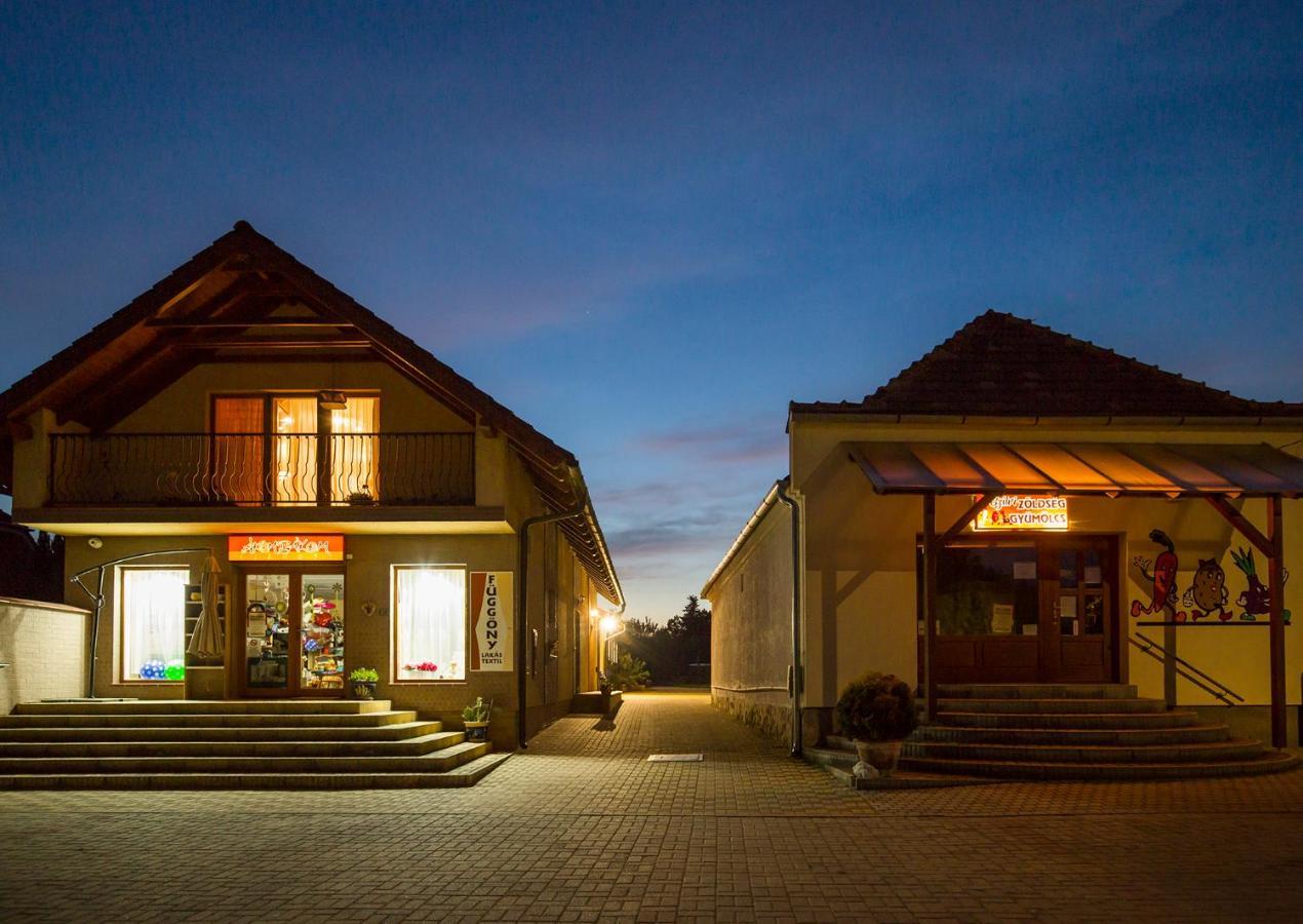 Bodzaház Apartman Tarján Esterno foto
